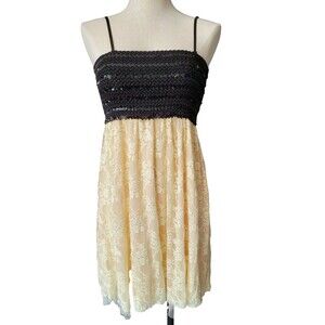 Pinky Womens Smocked Sequin Lace Lined Dress Size L Whimsy Goth Y2K Babydoll